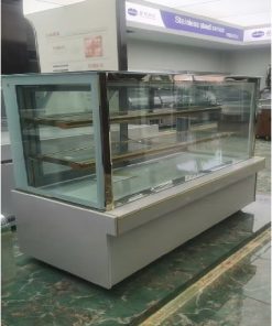 Tủ Bánh Kem 1m5 ba Tầng YH1500 3