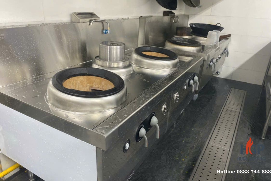 Bếp á công nghiệp họng đất